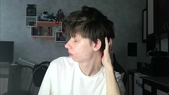 Snapshot of cutie_boys1 chatting on 15, 6, 2026 cutie boys1 online show from 15, 6, 2026
