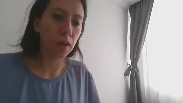 Snapshot of ItsAmara chatting on 1, 7, 2026 ItsAmara online show from 1, 7, 2026