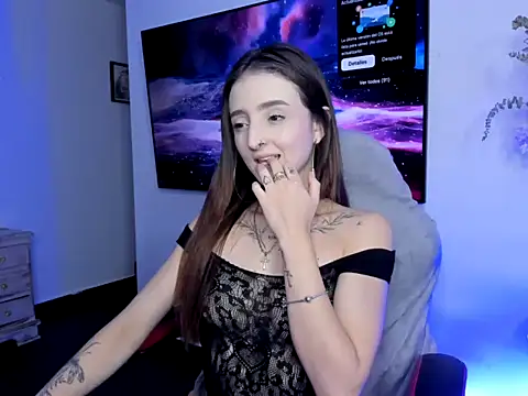 Lilyt Cooper online show from 29, 4, 2026