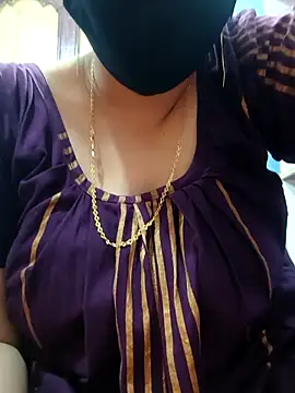 tulidas96778 online show from 9, 4, 2026