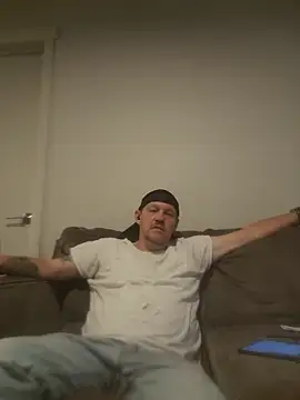 yourMasterisBored online show from 5, 4, 2026