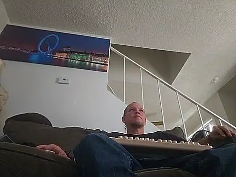 Snapshot of yourMasterisBored chatting on 3, 7, 2026 yourMasterisBored online show from 3, 7, 2026