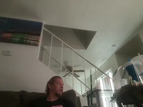 Snapshot of yourMasterisBored chatting on 9, 7, 2026 yourMasterisBored online show from 9, 7, 2026