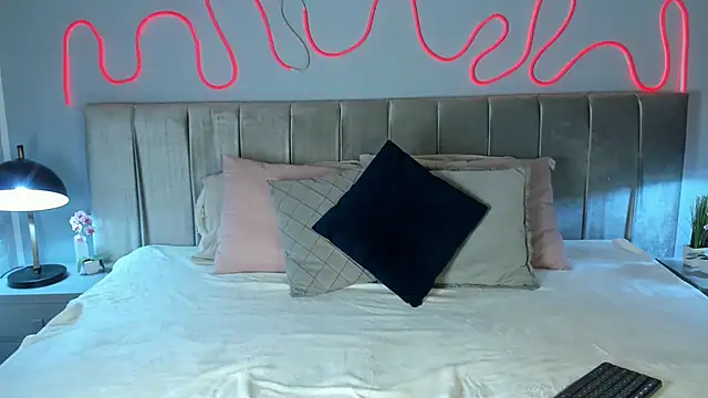 im Valskin online show from 1, 5, 2026