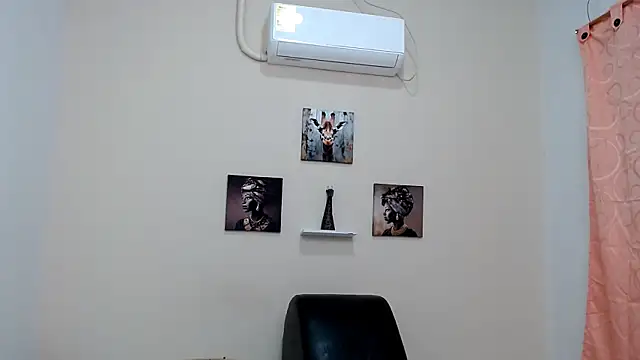 katywild20 online show from 9, 4, 2026