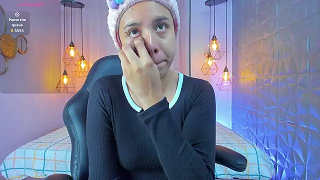 Magic oliviah online show from 29, 5, 2026