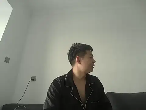 xiaosunsun01 online show from 11, 6, 2026