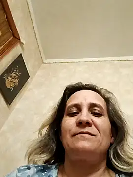Snapshot of KatieLove133 chatting on 2, 6, 2026 KatieLove133 online show from 2, 6, 2026