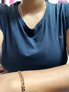 Noor Sexy02 online show from 28, 4, 2026