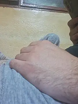 mohmmadboudi7 online show from 27, 3, 2026