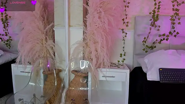 AlondraSoomer online show from 1, 7, 2026