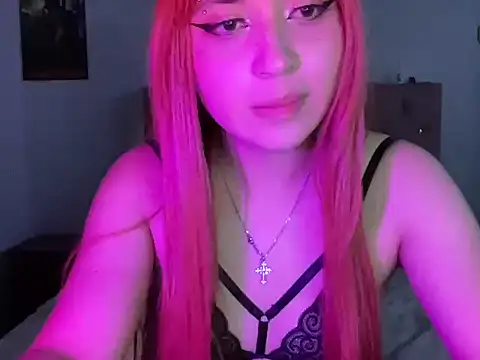 sakuraluna  online show from 17, 3, 2026