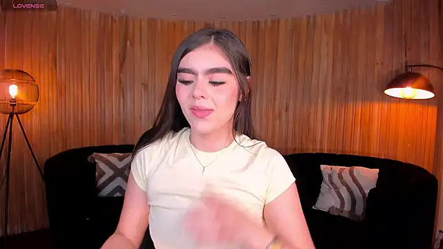 Snapshot of AntonellaDimeo chatting on 27, 5, 2026 AntonellaDimeo online show from 27, 5, 2026