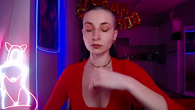 Hope Foxter online show from 25, 4, 2026