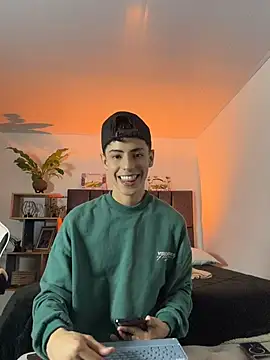 SebastianReed  online show from 11, 4, 2026
