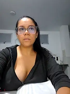 Snapshot of Aila_Phone chatting on 9, 7, 2026 Aila Phone online show from 9, 7, 2026