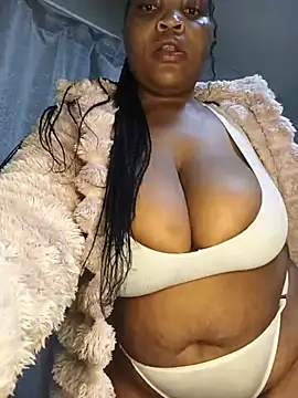 BeverlyQueen15 online show from 25, 7, 2026
