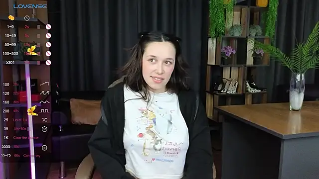 Amina JonsX online show from 19, 3, 2026