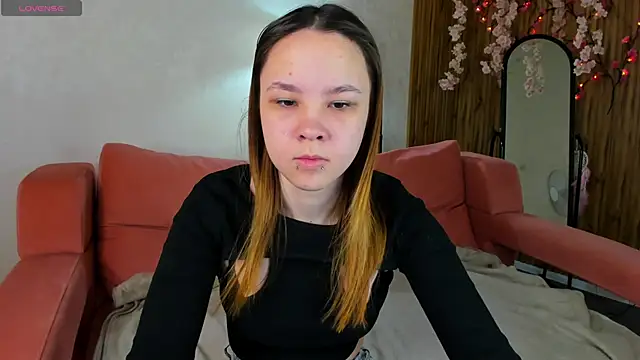 Lori Bllossom online show from 30, 4, 2026