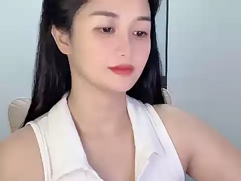 AmyLinee 1 online show from 3, 6, 2026