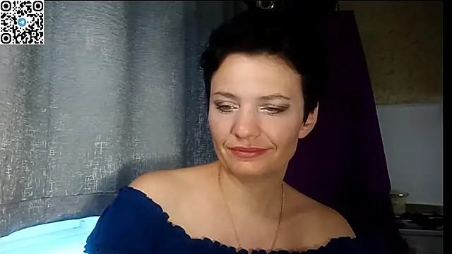 Snapshot of HotMamaQueen234 chatting on 22, 6, 2026 HotMamaQueen234 online show from 22, 6, 2026