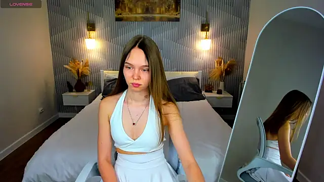 Snapshot of Sofa_Vleifo chatting on 27, 3, 2026 Sofa Vleifo online show from 27, 3, 2026