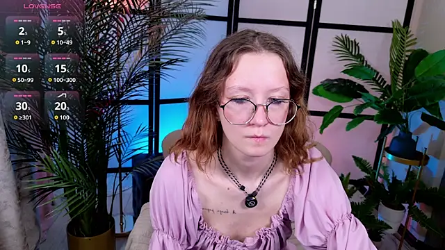 AmelieViolet online show from 14, 7, 2026