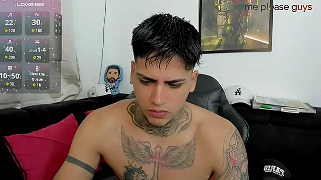 sweetlatinoboy online show from 13, 4, 2026