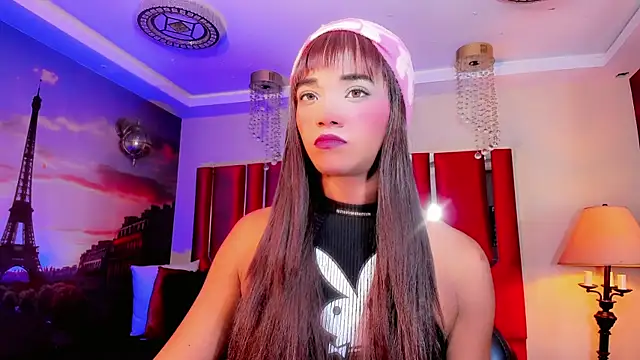 Paola Delfino online show from 15, 7, 2026