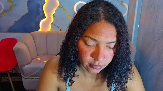 Scarletth b online show from 25, 4, 2026