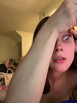 Snapshot of her612 chatting on 2, 8, 2026 her612 online show from 2, 8, 2026