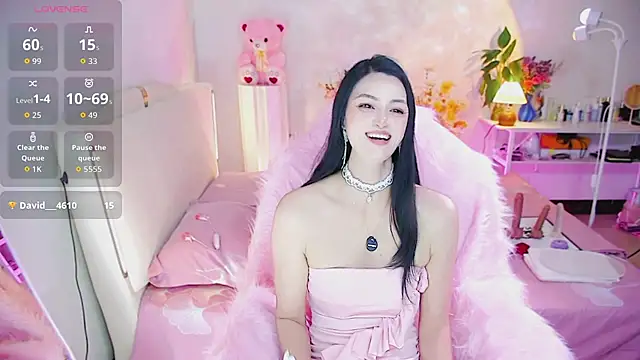 Evelyn-007 online show from 23, 7, 2026