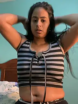 Snapshot of lucirganaxxx chatting on 1, 7, 2026 lucirganaxxx online show from 1, 7, 2026