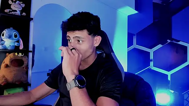 MaxiimoRomano  online show from 23, 7, 2026