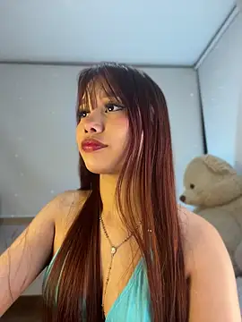 MarieCollinss online show from 12, 4, 2026