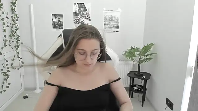 Mia kristal online show from 1, 7, 2026