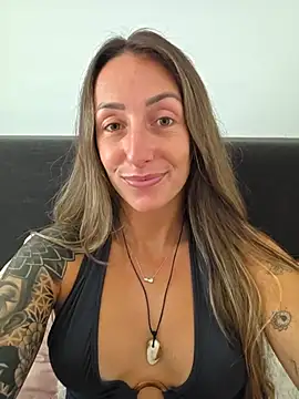NicoleKaiser online show from 17, 7, 2026