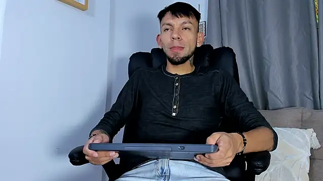 Steban silv online show from 5, 6, 2026