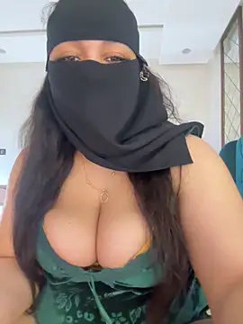 Snapshot of AnalArab69 chatting on 9, 4, 2026 AnalArab69 online show from 9, 4, 2026