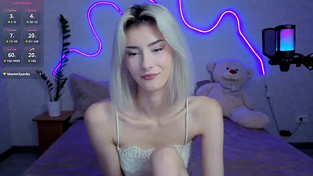 kittysocutie online show from 29, 6, 2026