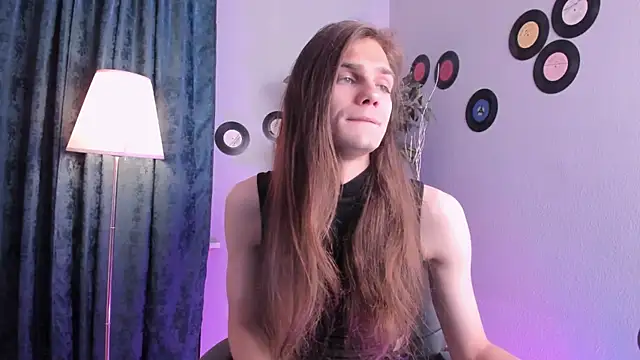 WillFobos online show from 21, 7, 2026