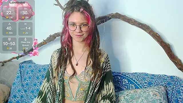 Snapshot of Rin_Wolfy chatting on 5, 5, 2026 Rin Wolfy online show from 5, 5, 2026