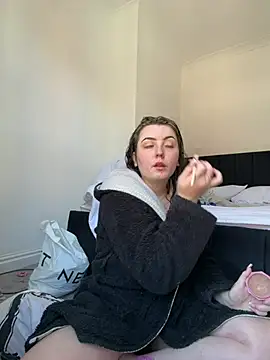 NaughtyNicolexxxx online show from 6, 4, 2026