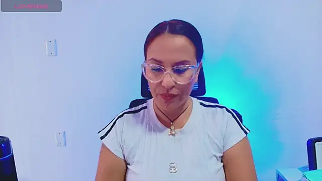 dalia milf co online show from 7, 4, 2026
