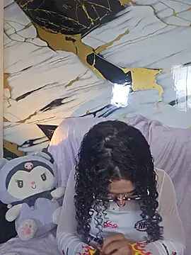 dark nina   online show from 25, 7, 2026