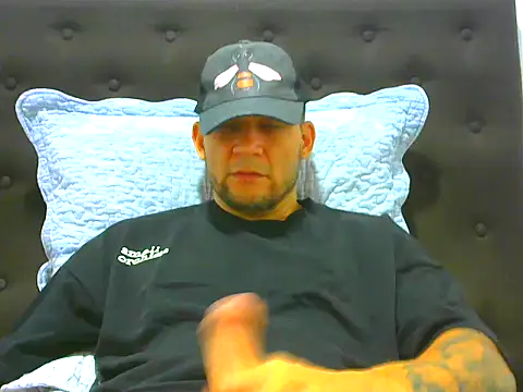 Snapshot of altenori chatting on 15, 5, 2026 altenori online show from 15, 5, 2026