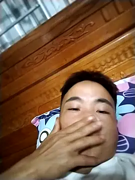 boy-pho- online show from 18, 3, 2026