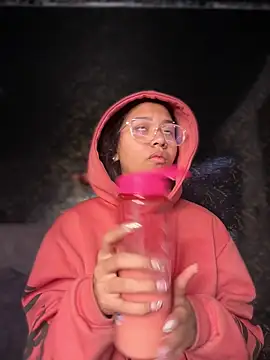 Laila LS online show from 1, 6, 2026