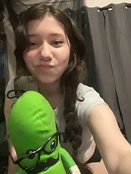 danneillove online show from 18, 3, 2026