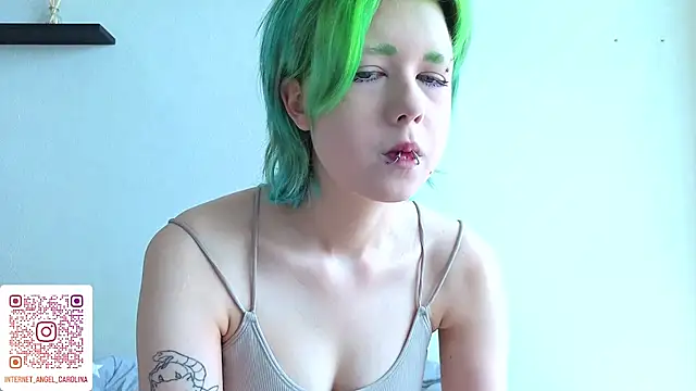 LittleKittenStar online show from 25, 6, 2026